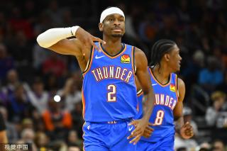 不仅着眼于 不仅着眼于