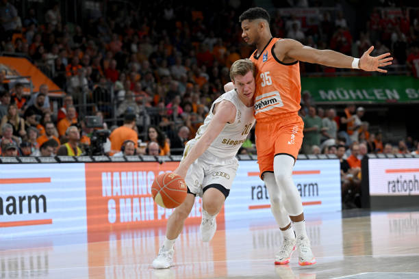 打出了一项 打出了一项